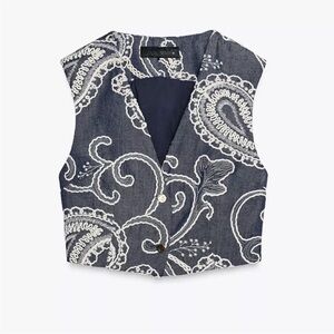 Zara Navy and White Embroidered Crop Top